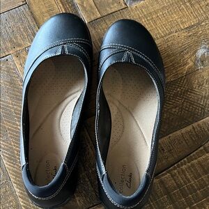 Clarks Women's Black Flats with Stitch Detail